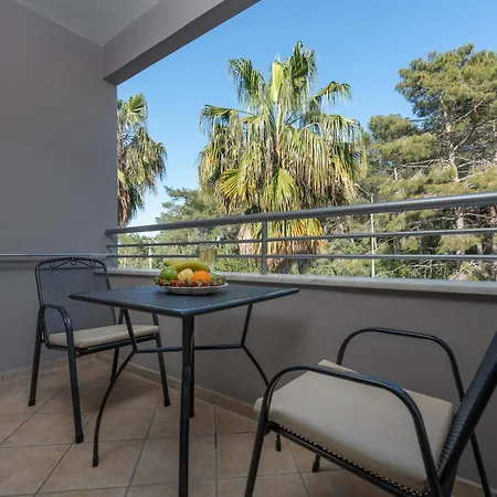 Szálloda Grand Viking 4*