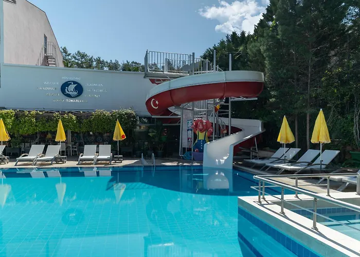 ホテル Grand Viking ケメル