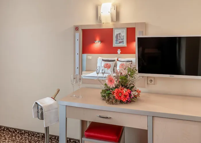 ホテル Grand Viking ケメル